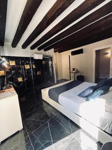 Dimora Fattorini B&B Кьоджа Экстерьер фото