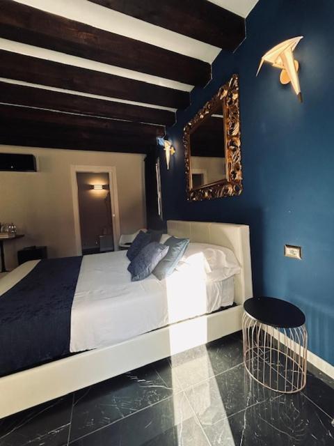 Dimora Fattorini B&B Кьоджа Экстерьер фото