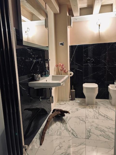 Dimora Fattorini B&B Кьоджа Экстерьер фото